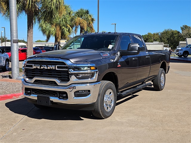 2026 Ram 2500 Tradesman photo 3