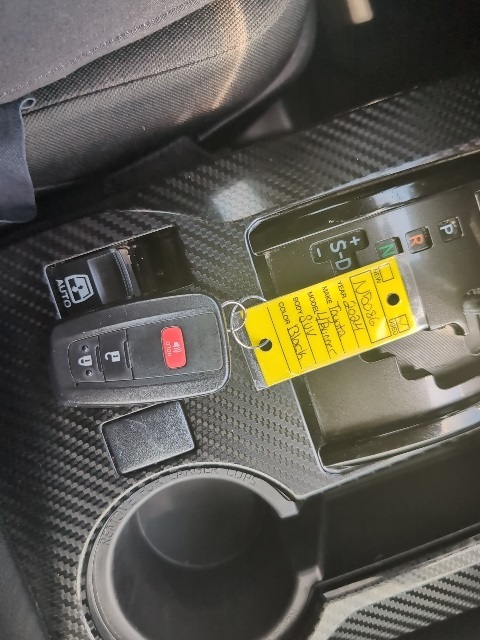2024 Toyota 4Runner TRD Off-Road photo 32