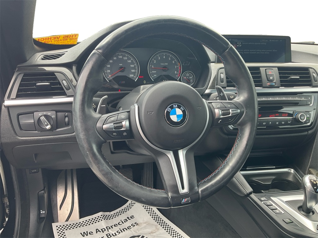 2015 Bmw M4 Convertible photo 16