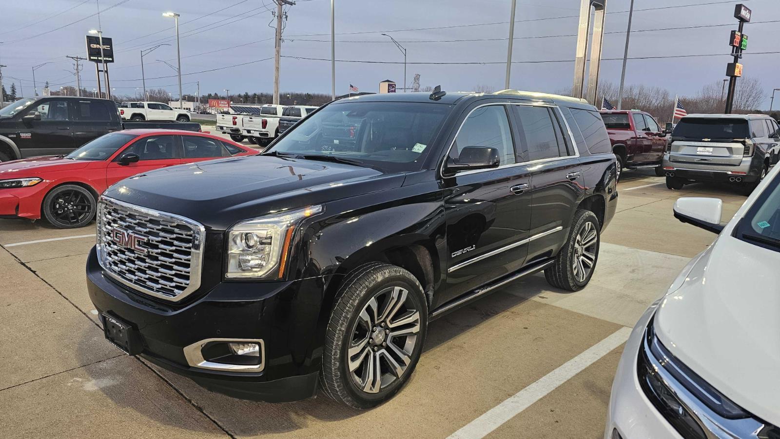 2018 GMC Yukon Denali's photo