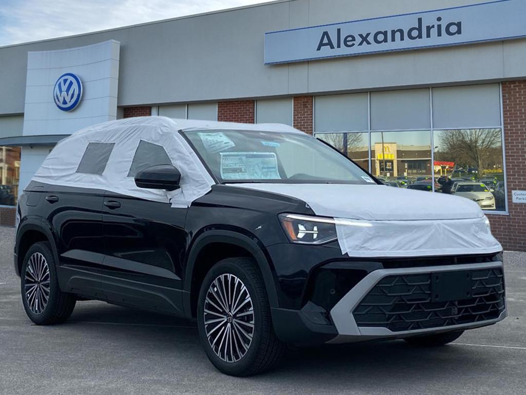 2026 Volkswagen Taos SE's photo