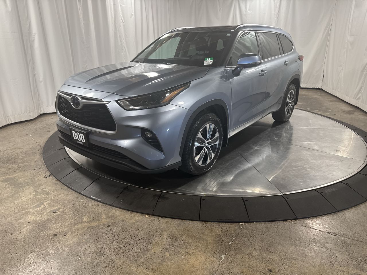 2021 Toyota Highlander XLE's photo