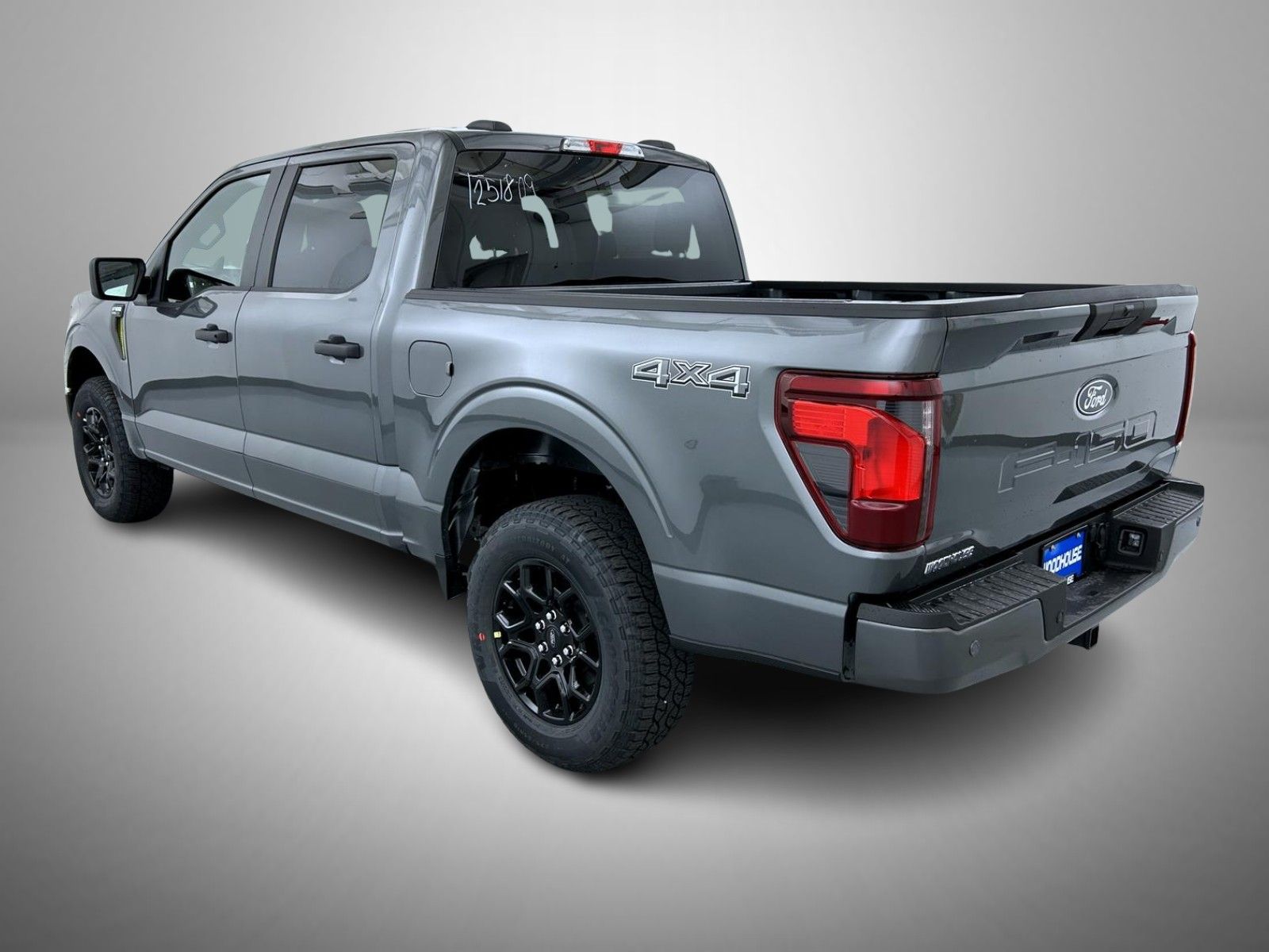 2025 Ford F-150 STX photo 4