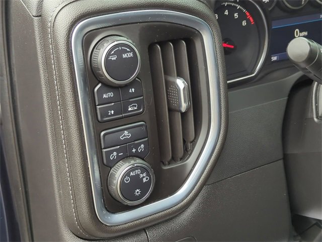 2022 Chevrolet Silverado 1500 LT photo 23