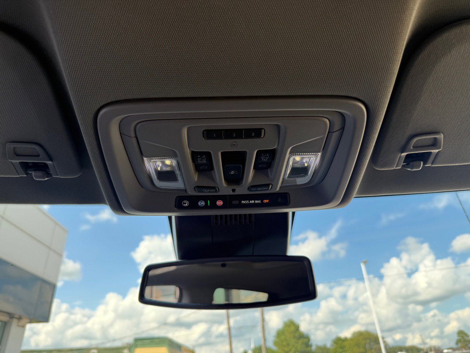2025 Gmc Sierra 1500 SLT photo 27
