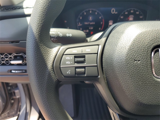 2025 Honda Accord SE photo 13