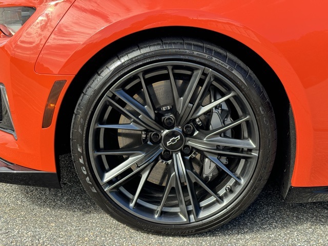 2021 Chevrolet Camaro ZL1 photo 25