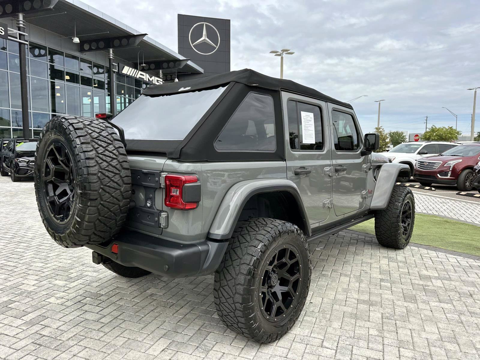 2019 Jeep Wrangler Unlimited Rubicon photo 3