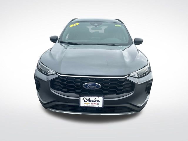 2025 Ford Escape ST-Line photo 8
