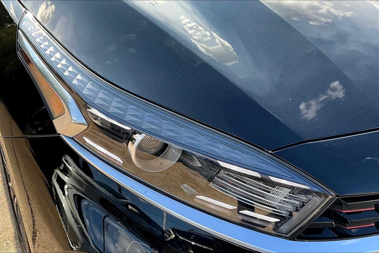 2024 Kia Forte GT-Line photo 25