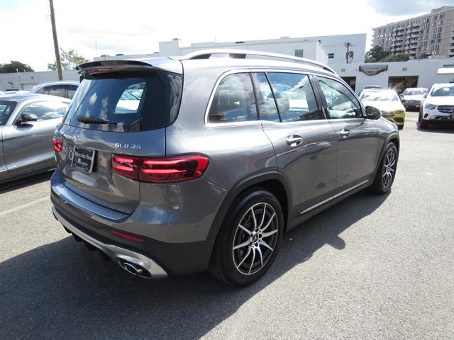 2025 Mercedes Benz GLB AMG 35 4MATIC photo 4