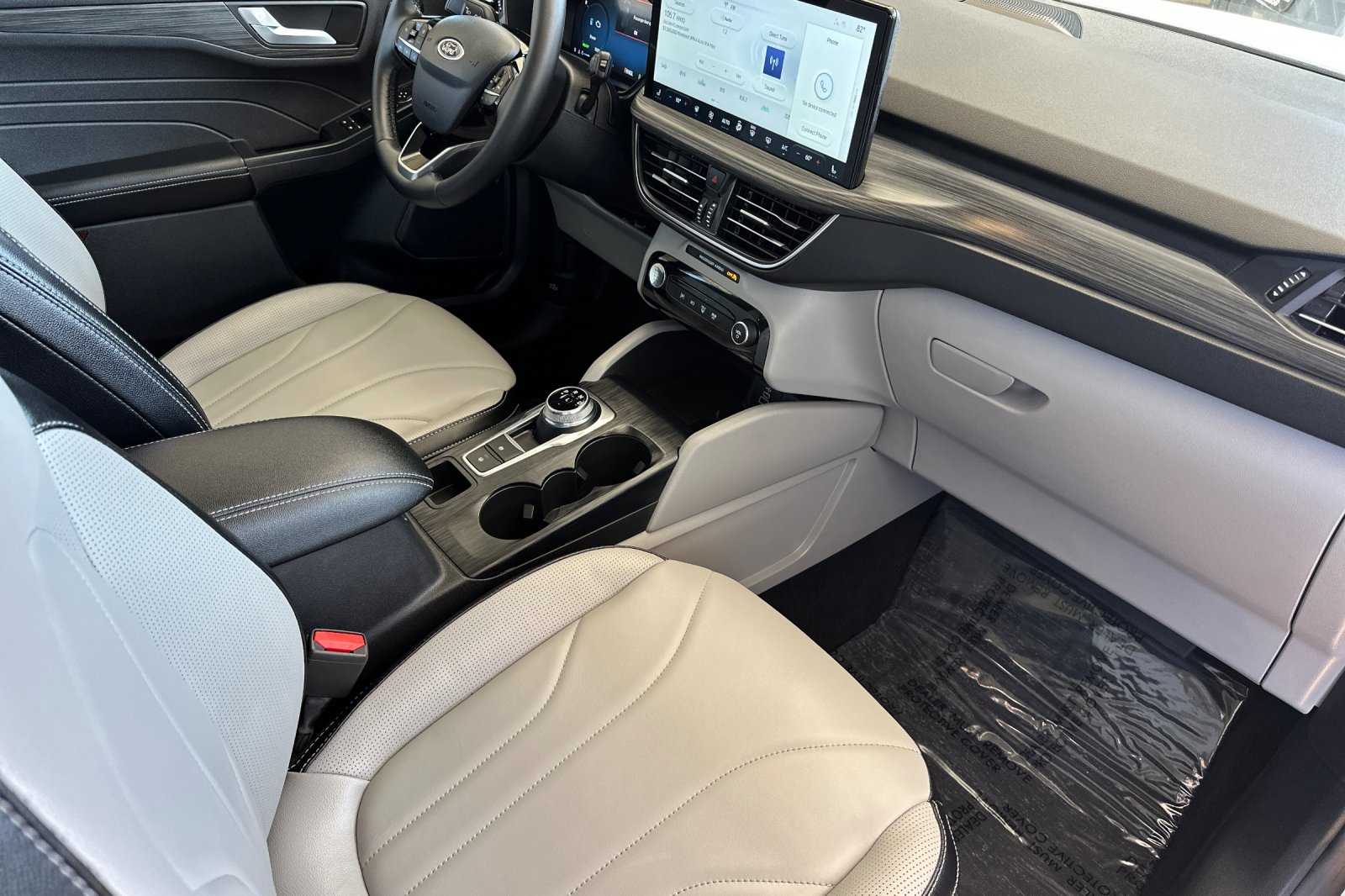 2025 Ford Escape Plug-In Hybrid Base photo 17