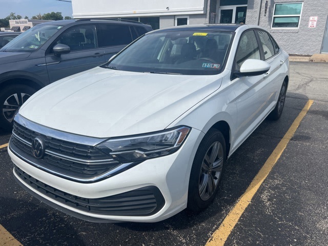 2024 Volkswagen Jetta 1.5T SE photo 3