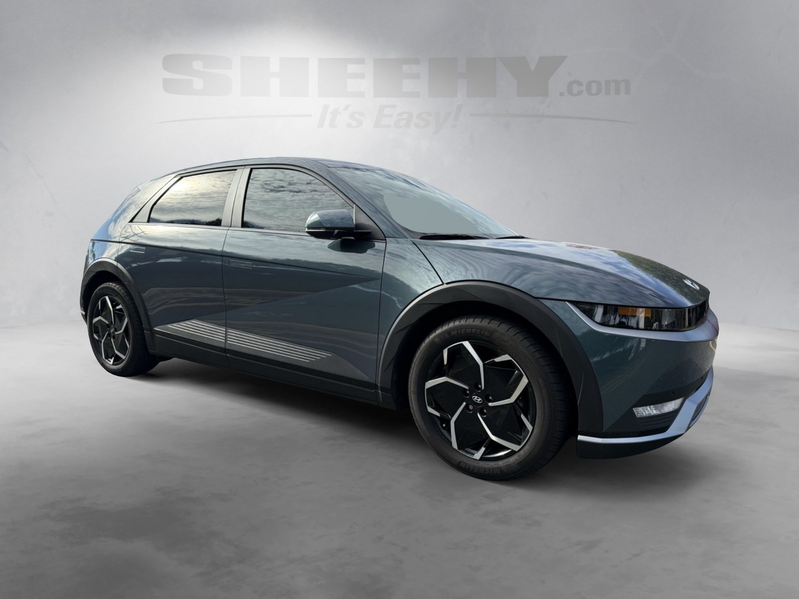 2023 Hyundai Ioniq 5 SEL photo 2