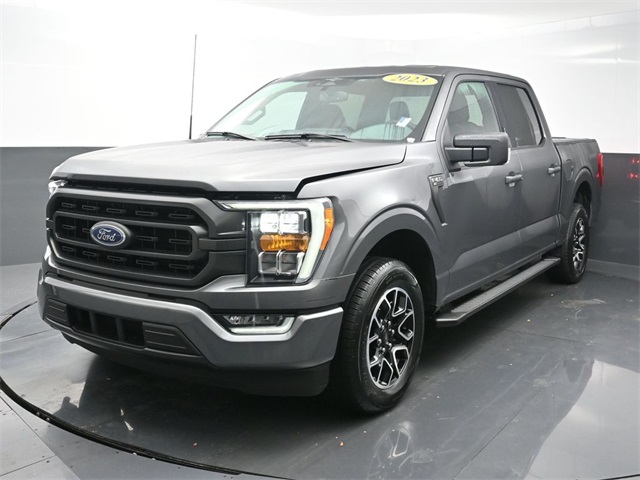 2023 Ford F-150 XLT photo 3