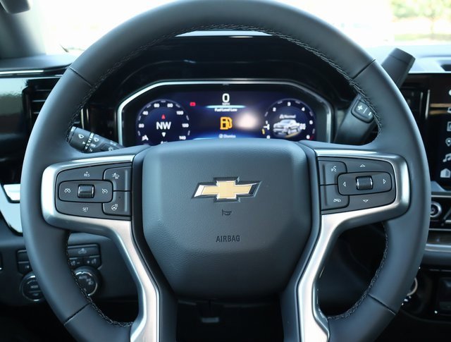 2025 Chevrolet Silverado 1500 LT photo 11