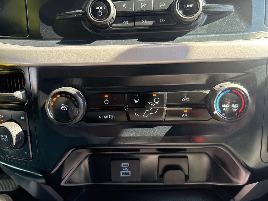 2023 Ford F-150 XLT photo 35