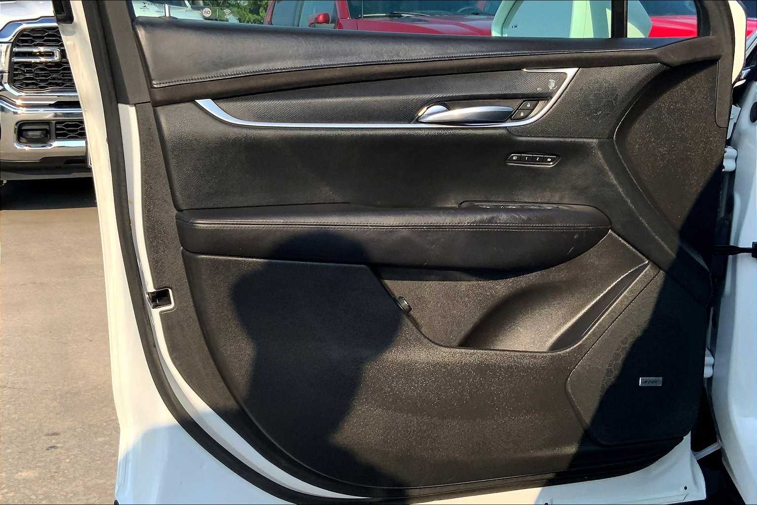 2017 Cadillac XT5 Platinum photo 20