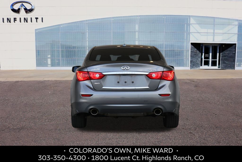 2015 Infiniti Q50 Premium photo 4