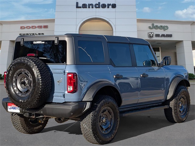 2024 Ford Bronco Black Diamond photo 4