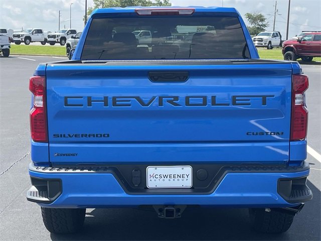 2025 Chevrolet Silverado 1500 Custom photo 4