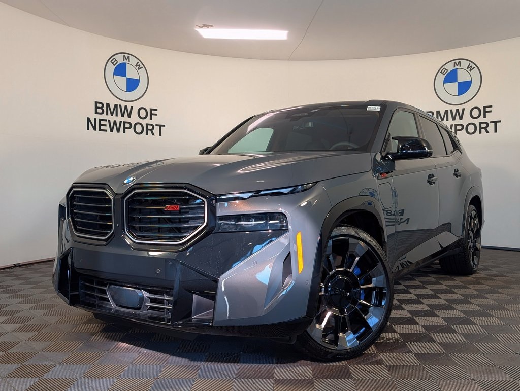 2026 BMW XM Base's photo