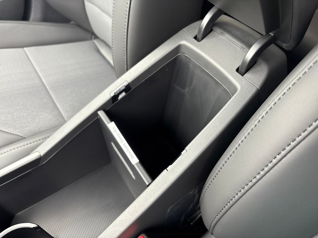 2025 Kia Niro EX photo 22