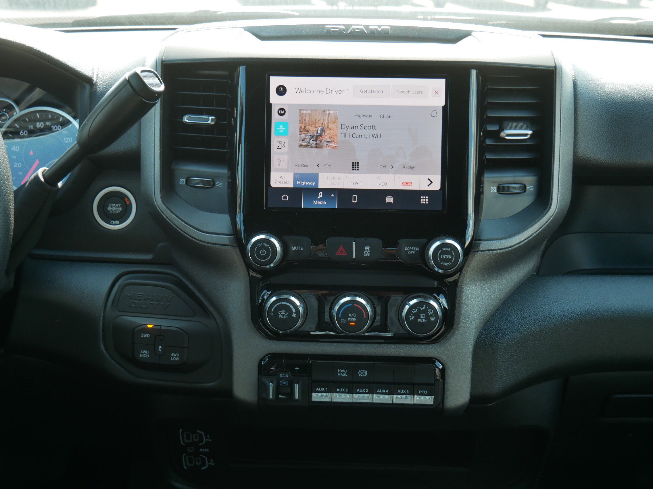 2026 Ram 3500 Tradesman photo 8
