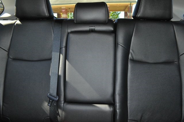 2020 Toyota RAV4 LE photo 13