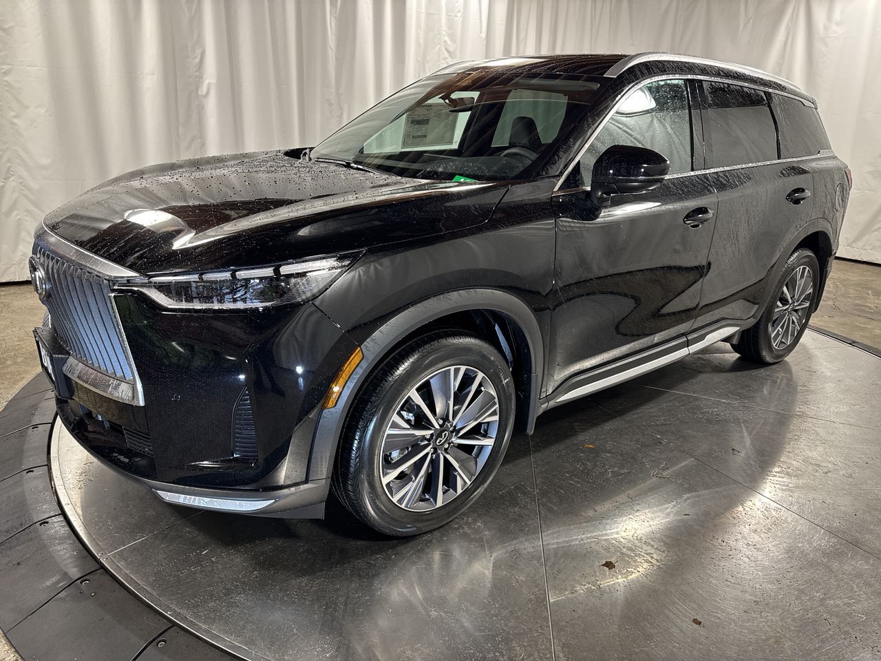 2026 INFINITI QX60 LUXE's photo