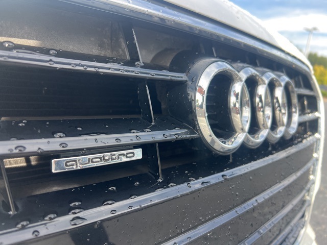 2014 Audi A4 2.0T Premium Plus photo 4