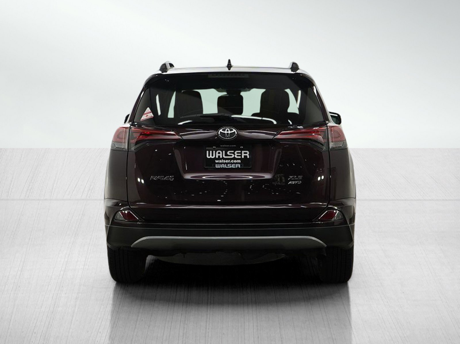 2018 Toyota RAV4 Adventure XLE photo 3