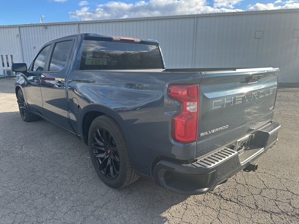 Used 2019 Chevrolet Silverado 1500 RST with VIN 1GCUYEED4KZ125732 for sale in Kansas City