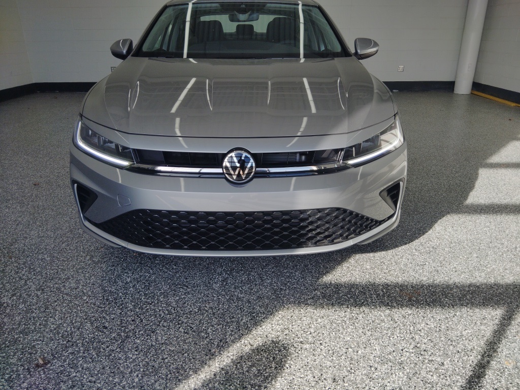 2026 Volkswagen Jetta 1.5T S photo 2