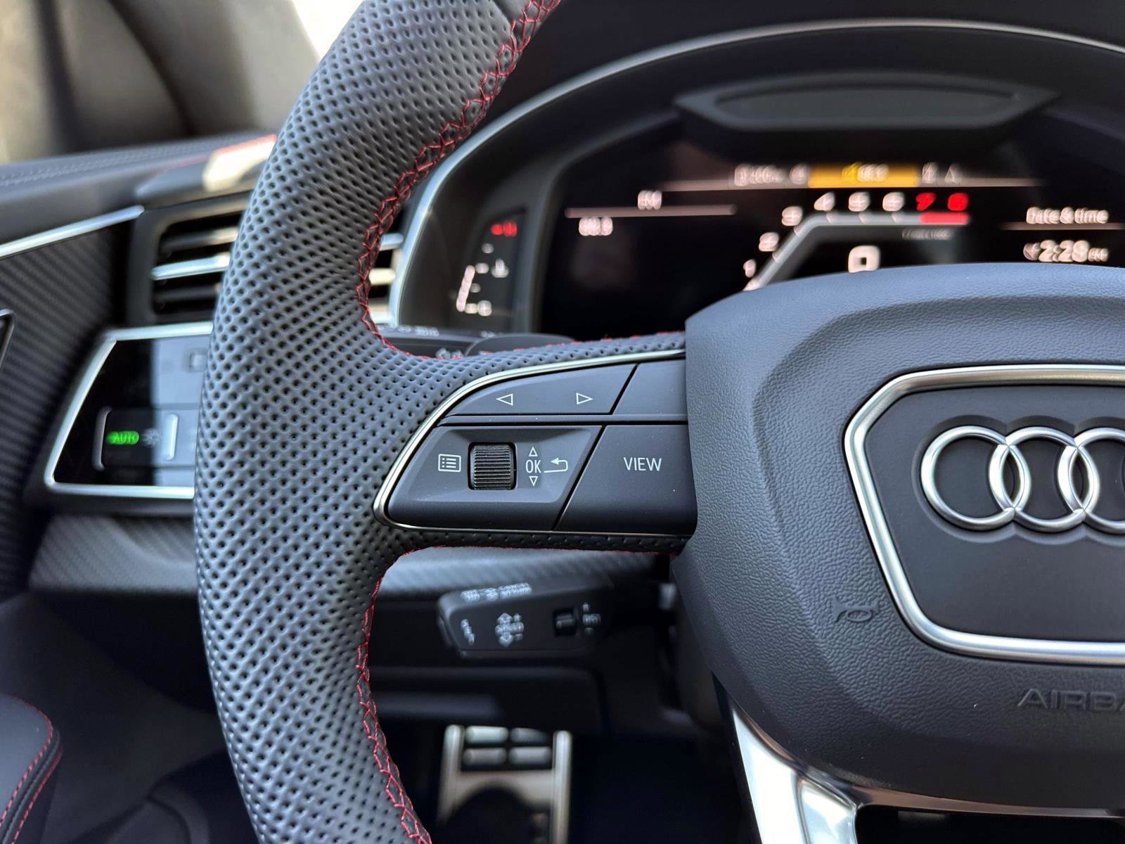 2026 Audi SQ8 Prestige photo 26