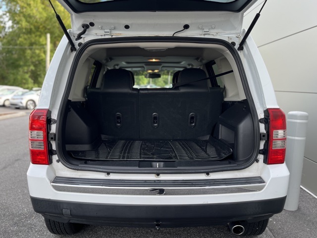 2017 Jeep Patriot High Altitude photo 18