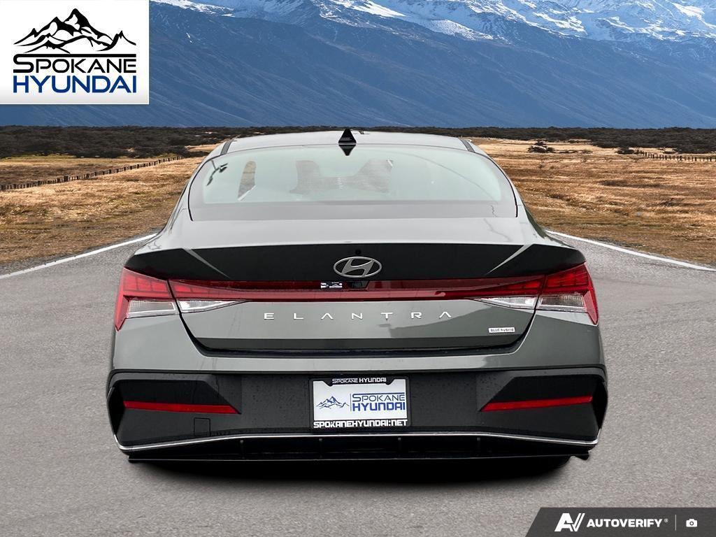 2026 Hyundai Elantra Hybrid Blue photo 4