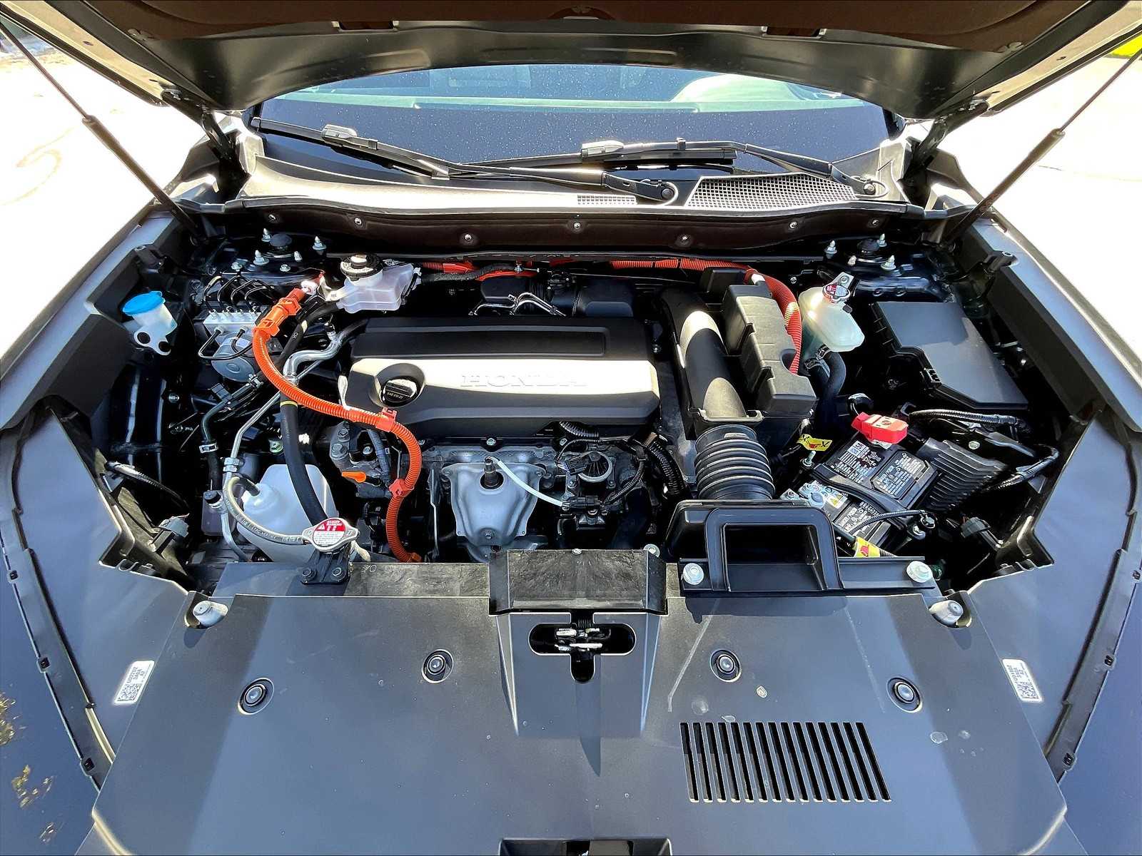 2024 Honda CR-V Hybrid Sport Touring photo 28