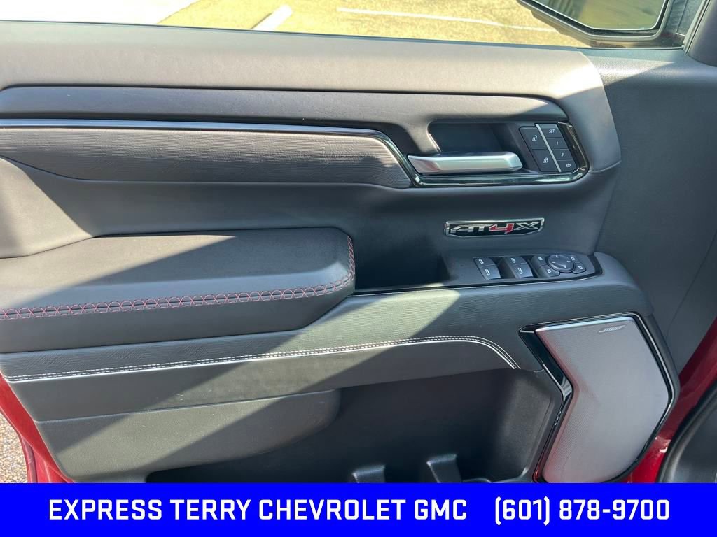 2025 Gmc Sierra 1500 AT4X photo 10