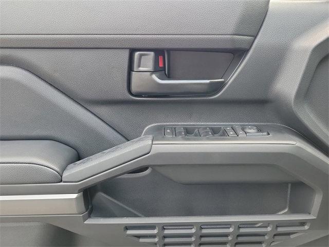 2025 Toyota Tacoma SR5 Double Cab photo 15
