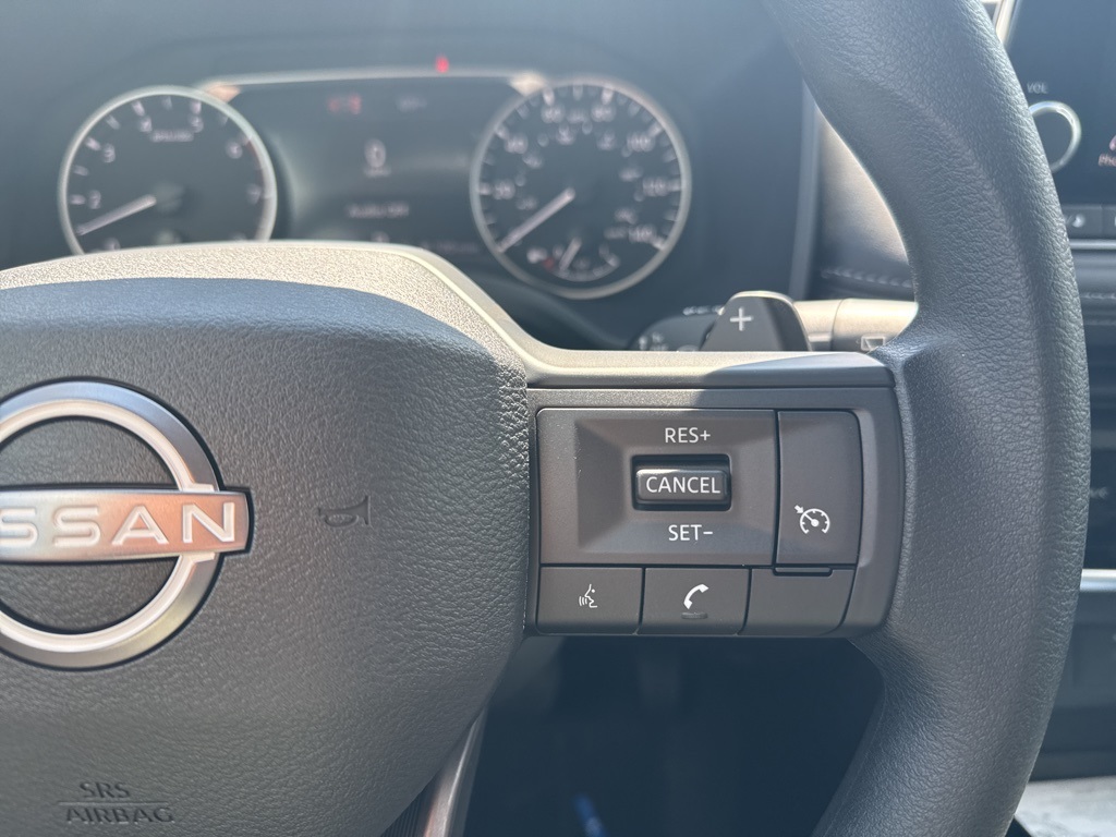 2026 Nissan Rogue S photo 17