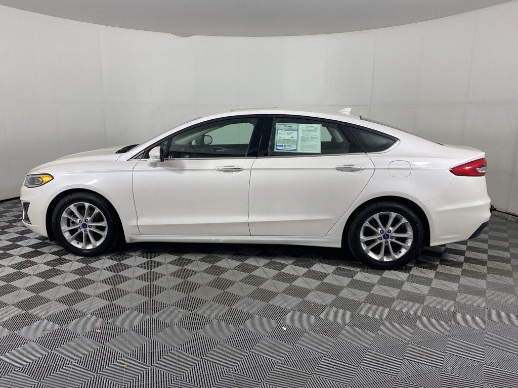 2020 Ford Fusion Hybrid SEL photo 6