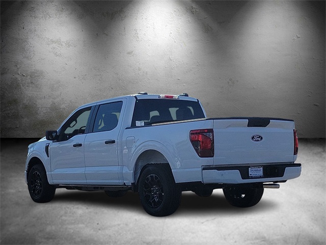 2025 Ford F-150 STX photo 4