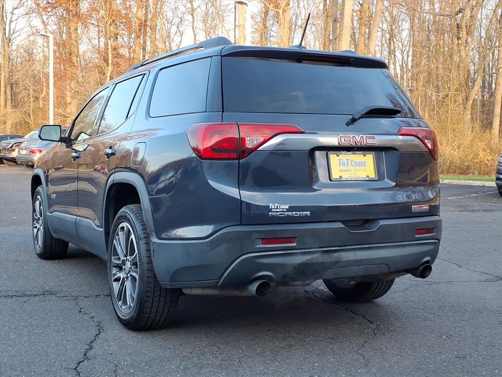 2019 Gmc Acadia SLT photo 2