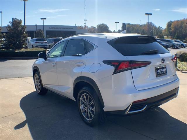 2020 Lexus NX 300h photo 2