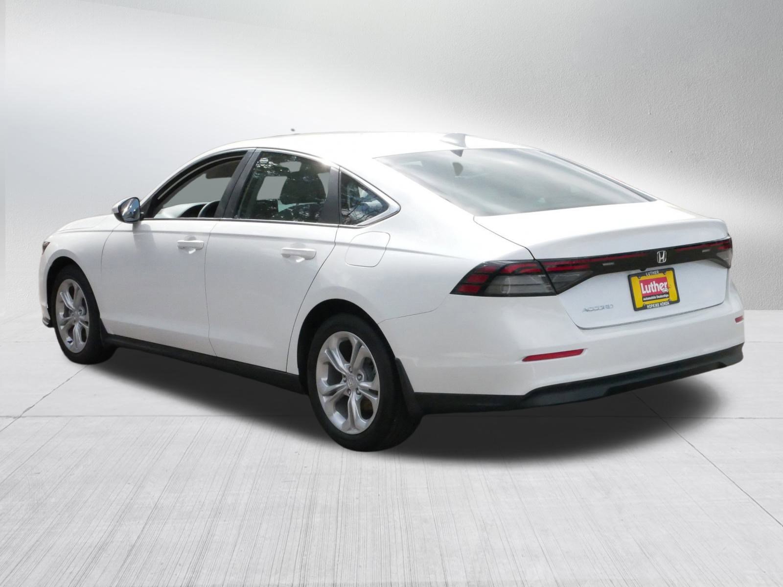 2023 Honda Accord 1.5T LX photo 5