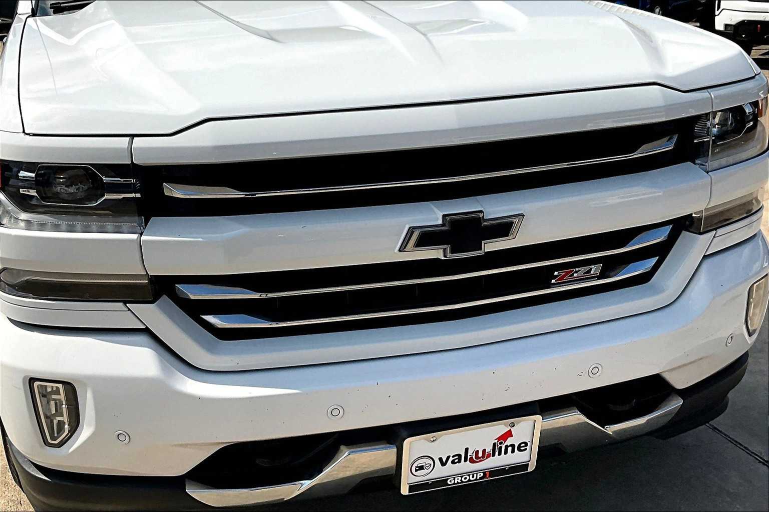 2018 Chevrolet Silverado 1500 LTZ photo 25