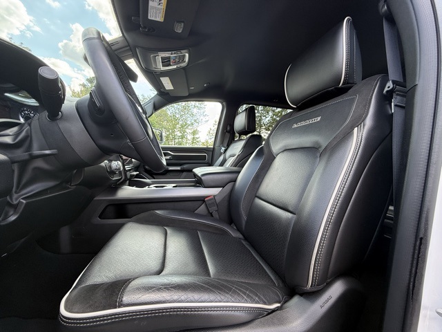 2025 Ram 1500 Laramie photo 11