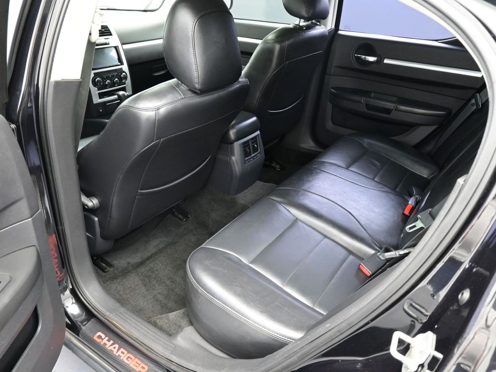 2008 Dodge Charger R/T photo 20