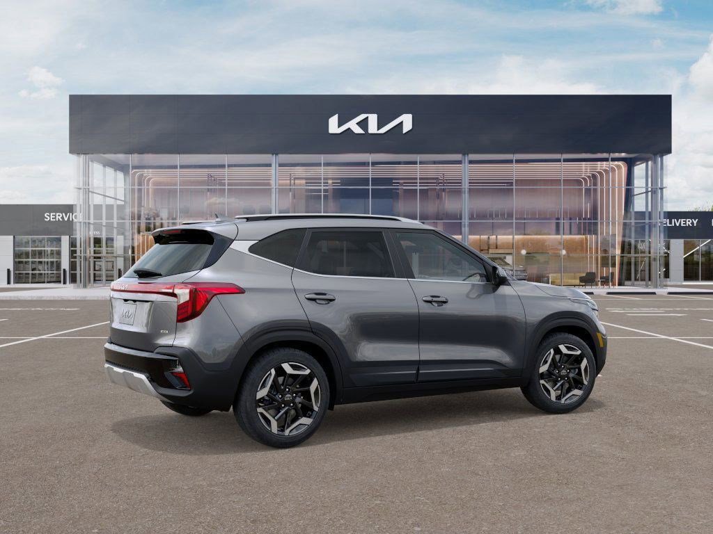 2026 Kia Seltos SX photo 6